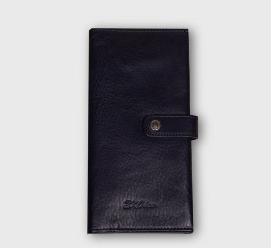 EKOńeu Alma Italian Vacchetta leather wallet in black on white background