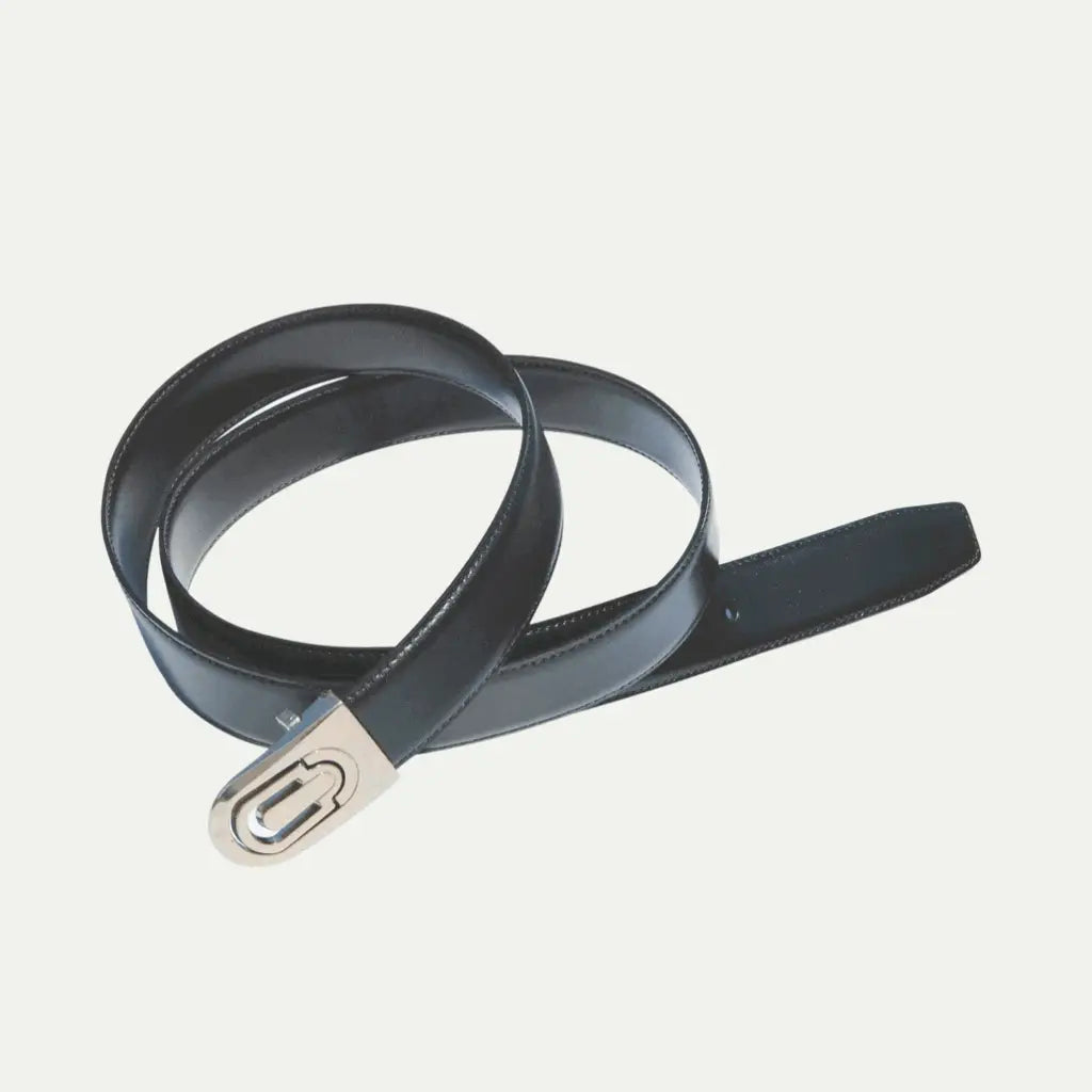 Vita Round Buckle Leather Belt